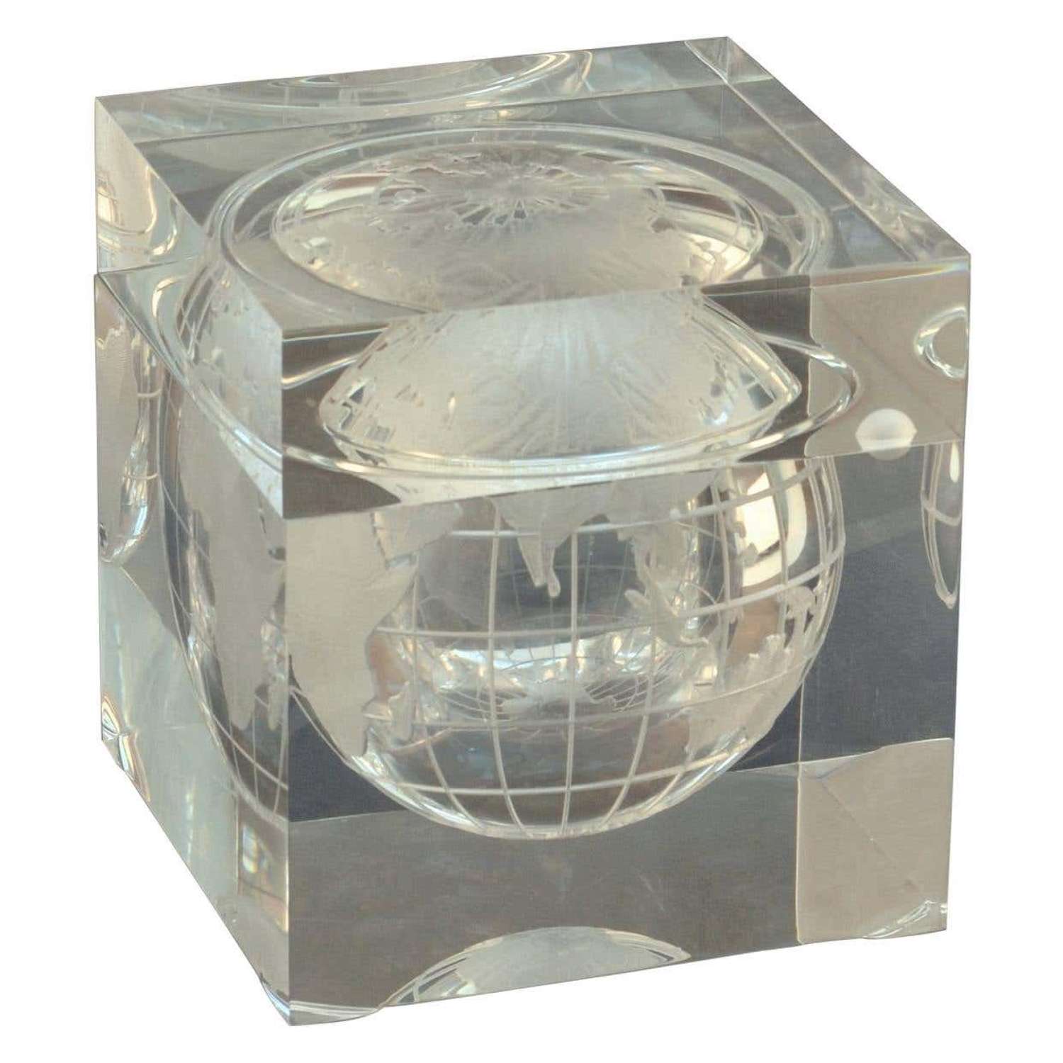 World Globe Ice Bucket Acrylic Cube by Alessandro Albrizzi, Italy 1960