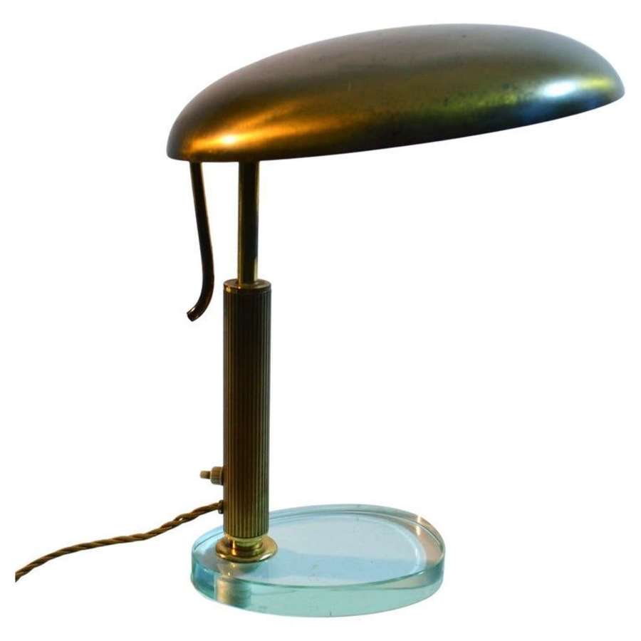 Modernist Desk Lamp by Pietro Chiesa for Fontana Arte in Brass