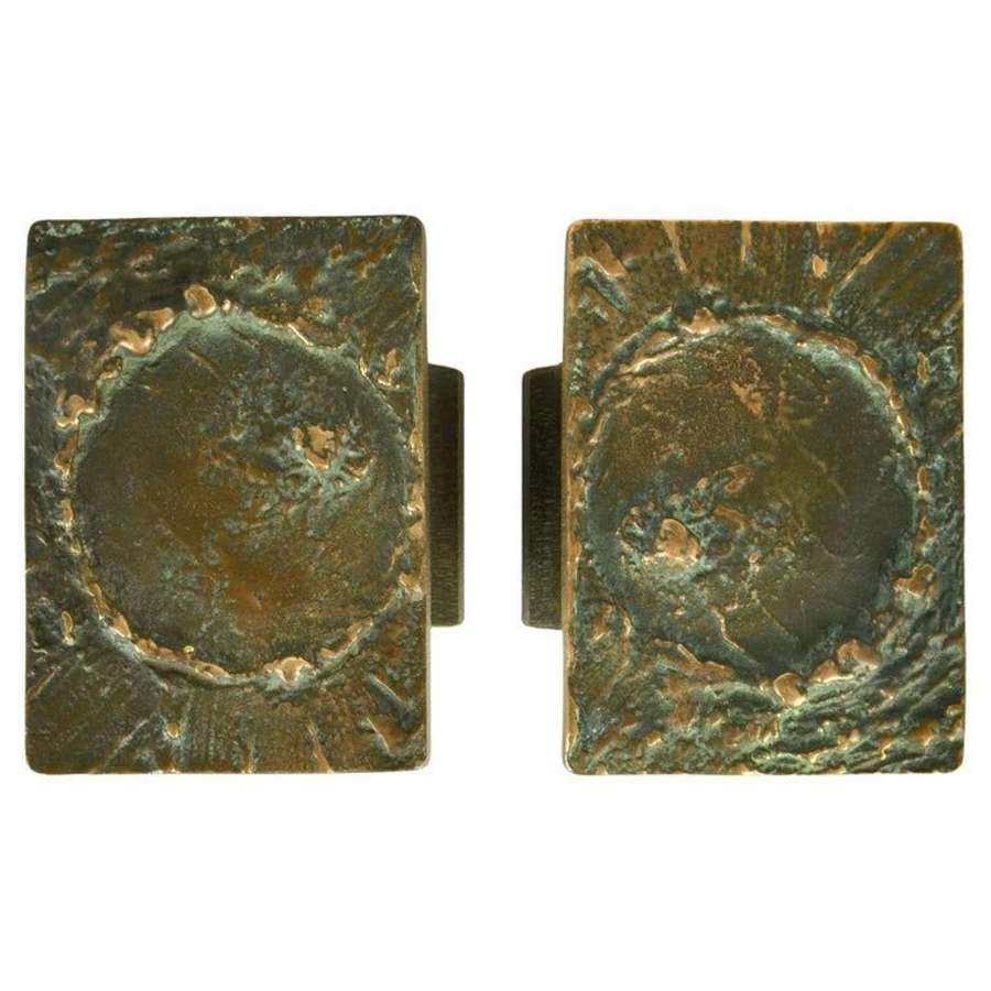 Pair of Push Pull Relief Door Handles Rectangular in Bronze