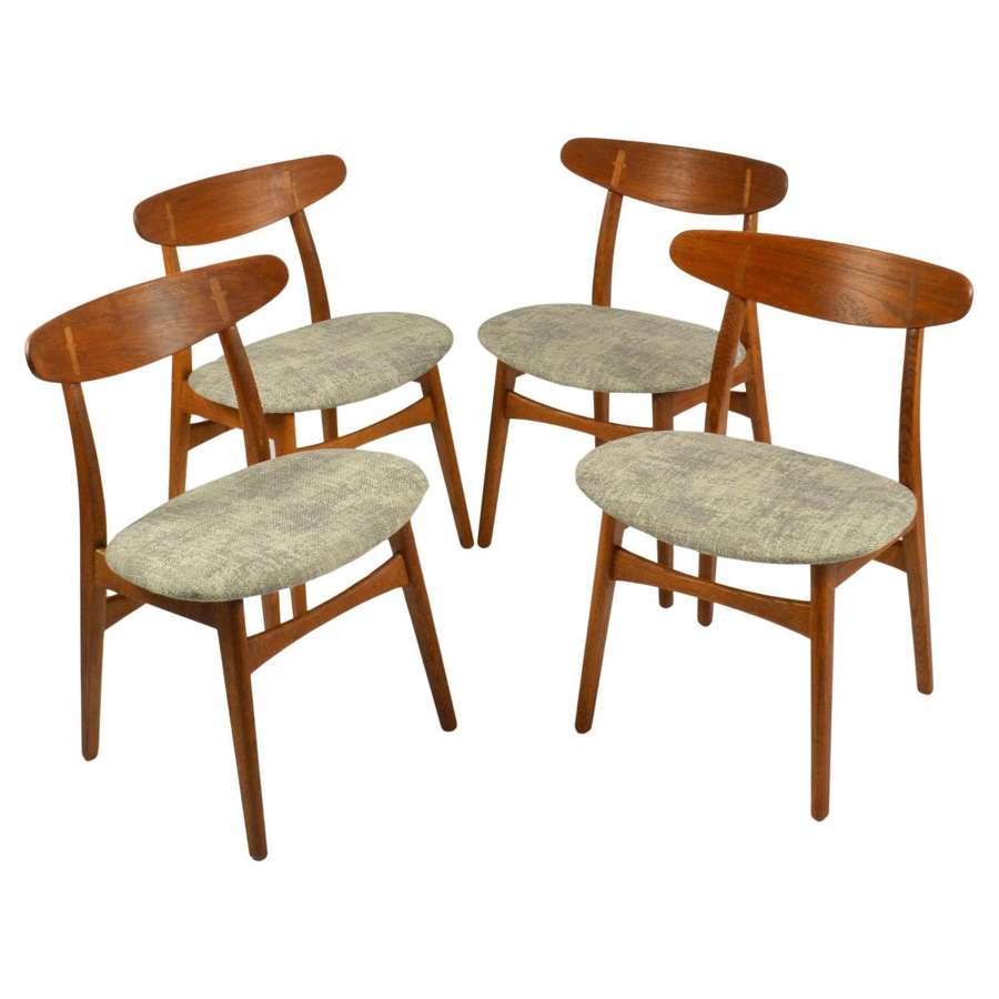 Set of Four Hans Wegner Dining Chairs CH30 for Carl Hansen & S&oslash;n