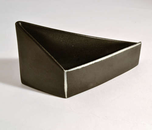 Minimalist Triangular Black and White Ceramic Bowls and Vases