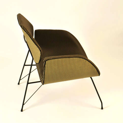 Pair of Modernist Lounge Chairs on Metal Legs, Carlo Hauner & Eisler