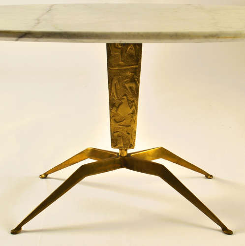 Pair of Coffee Tables 'Dubè' by Duilio Barnabé Italy, Marble & Bronze