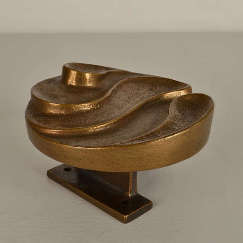 Round Push and Pull Door Handle in Bronze with Curvaceous Relief