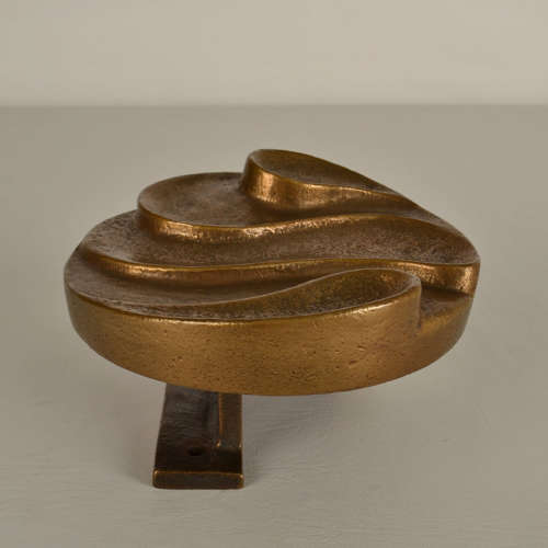 Round Push and Pull Door Handle in Bronze with Curvaceous Relief
