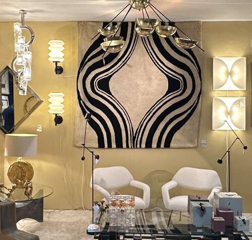 Op Art Rug hand Knotted in Black and White Wool Dutch 1960's