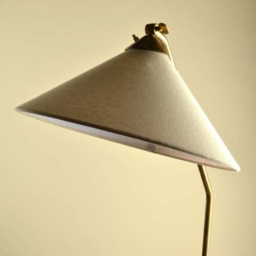 Italian Mid-Century Modern Brass Floor Lamp, Tripod Legs, 1950s Design